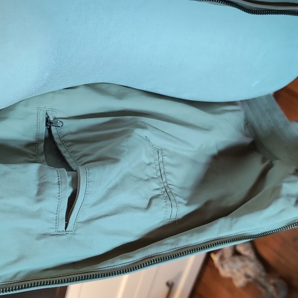 The Gant Classic Men's XL Beige Harrington Preppy College Jacket . - Picture 6 of 16